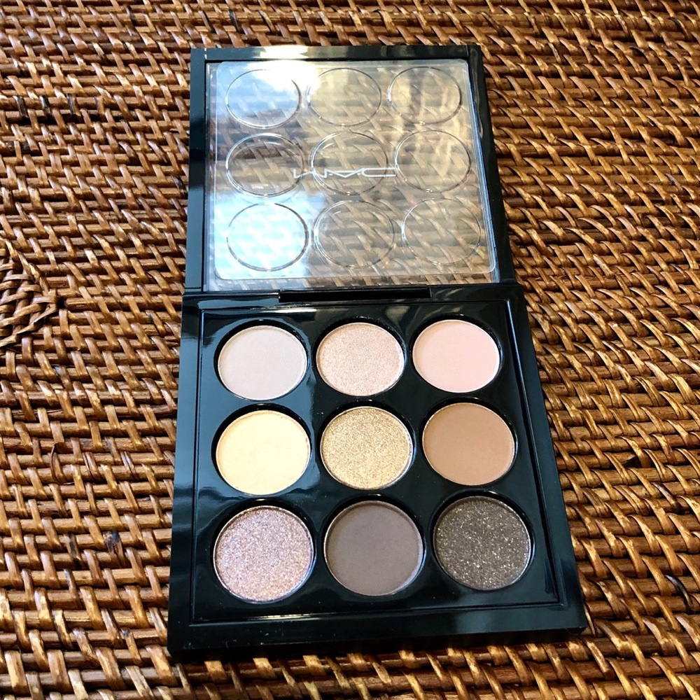 MAC Amber Times Nine Eyeshadow Palette - Picture 7 of 8